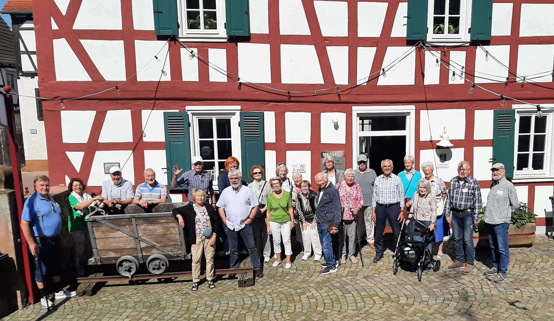 Senioren-Ausflug zum Besuch der Grube Messel
